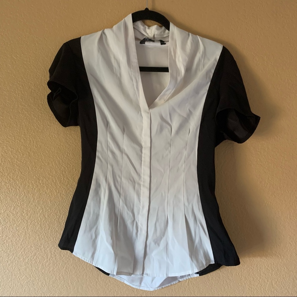 Express Women’s V Neck Blouse - Size Small